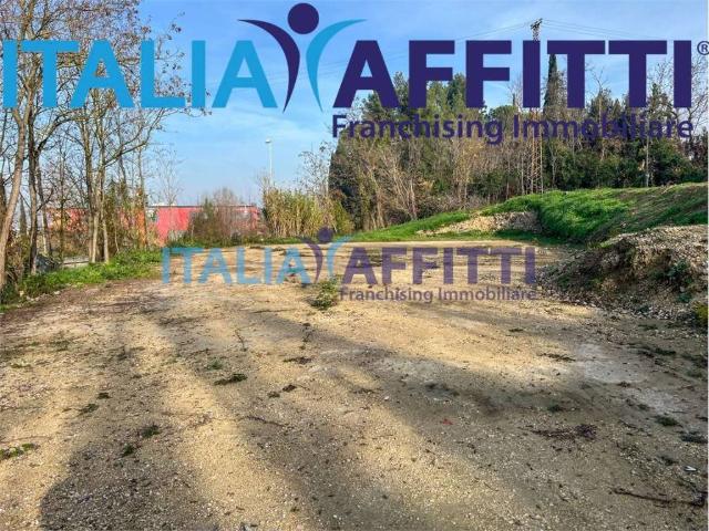 Terreno in affitto a Santa Filomena, Chieti