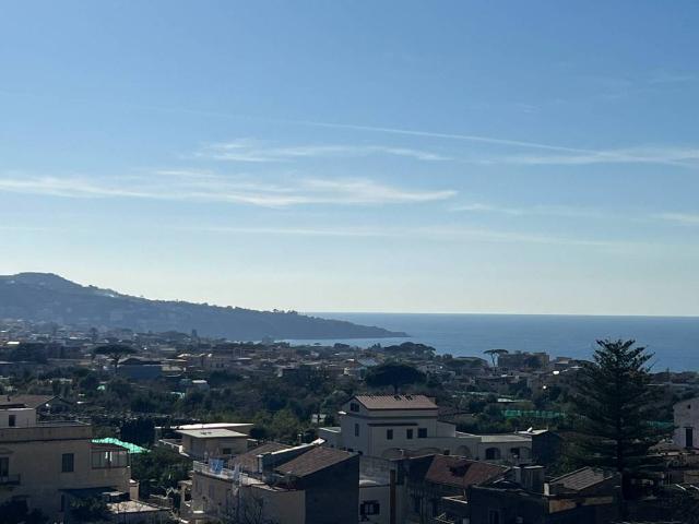 Terreno in affitto a Meta, Campania
