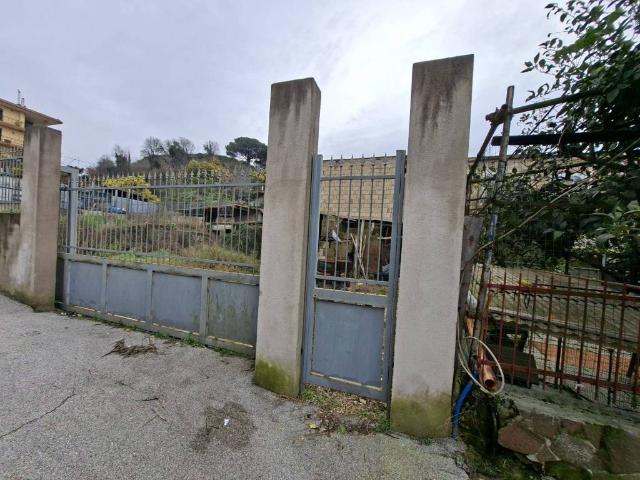 Terreno in affitto a Municipalità 9, Pisani