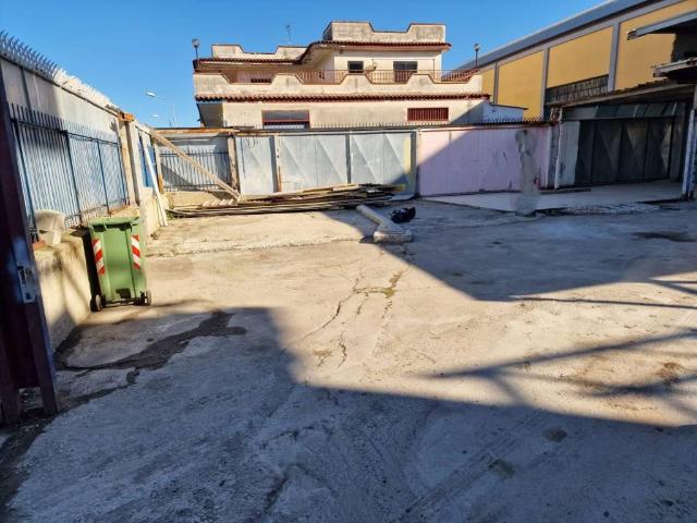Terreno in affitto a Pomigliano D'arco, Campania