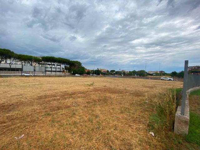 Terreno in affitto a Municipio Roma VI, Roma Capitale