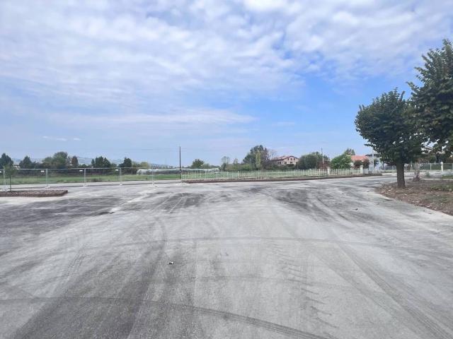 Terreno in affitto a Unione dei comuni del Distretto Ceramico, Sassuolo