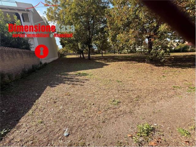 Terreno in affitto a Nola, Campania