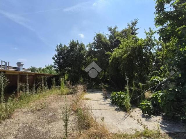 Terreno in affitto a Circoscrizione 3, Piemonte