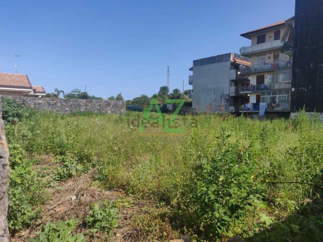 Terreno in affitto a Aci Catena, Sicilia