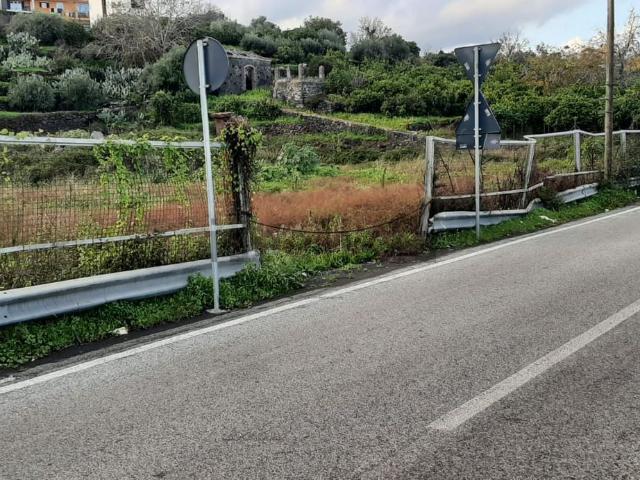 Terreno in affitto a Acireale, Sicilia