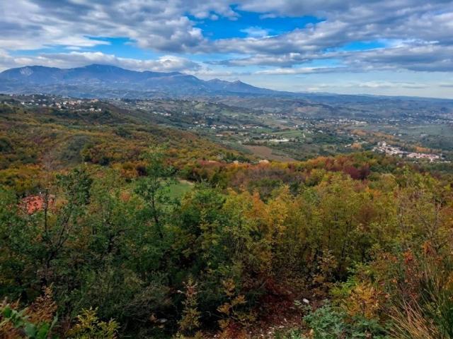 Terreno in vendita a Abbateggio, Pescara