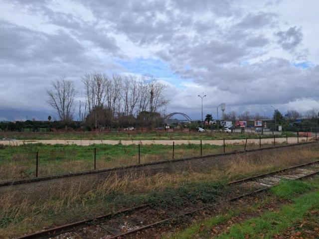 Terreno in vendita a Acerra, Napoli