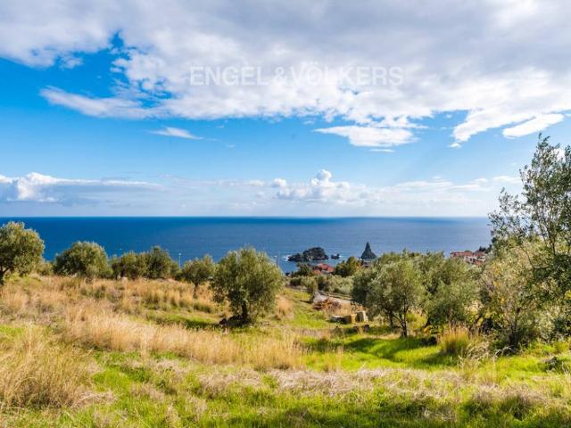 Terreno in vendita a Aci Catena, Sicilia