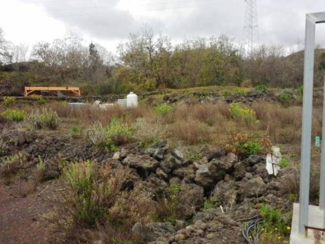 Terreno in vendita a Aci Sant'antonio, Sicilia
