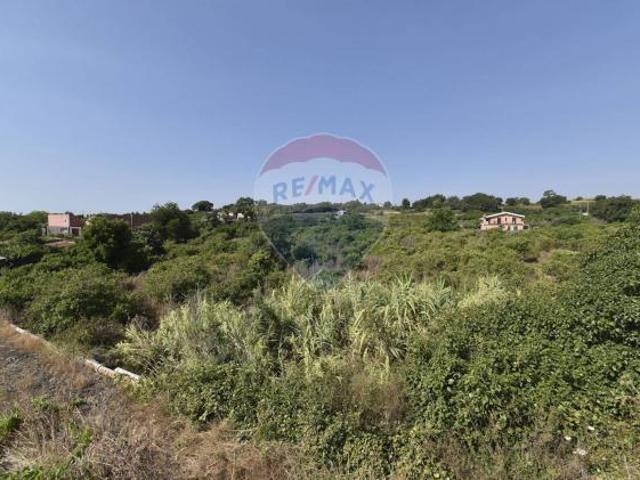 Terreno in vendita a Loreto, Acireale
