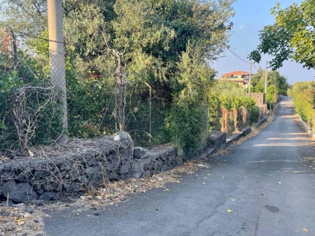 Terreno in vendita a Acireale, Sicilia