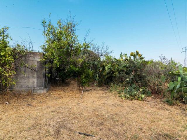 Terreno in vendita a Acireale, Sicilia