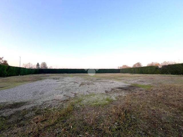 Terreno in vendita a Acquanegra sul Chiese, Mantova