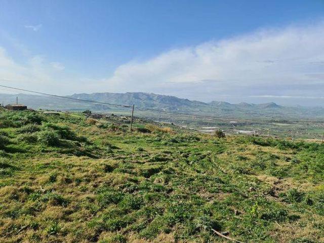 Terreno in vendita a Adrano, Sicilia