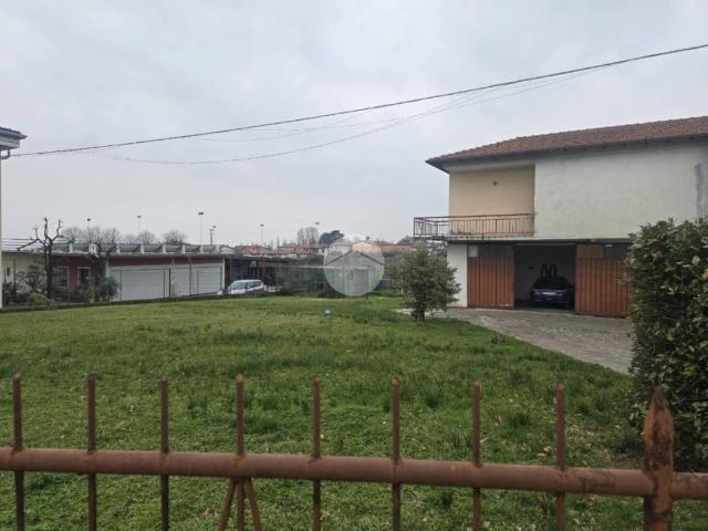 Terreno in vendita a Adro, Lombardia