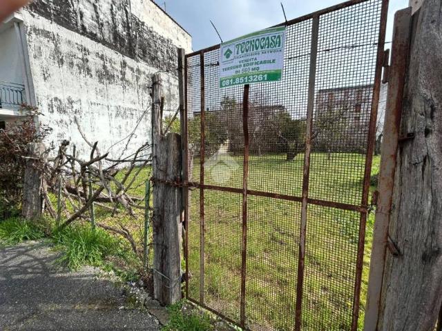 Terreno in vendita a Afragola, Campania