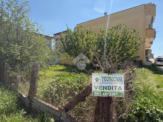 Terreno in vendita a Afragola, Campania