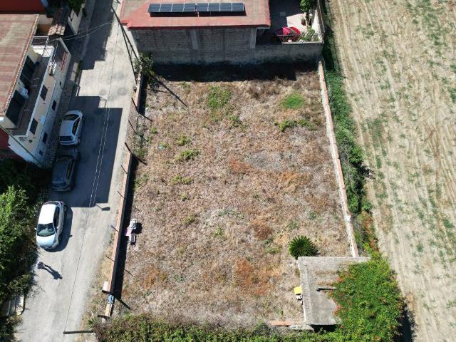 Terreno in vendita a Afragola, Campania