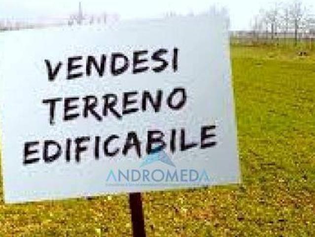 Terreno in vendita a Afragola, Campania