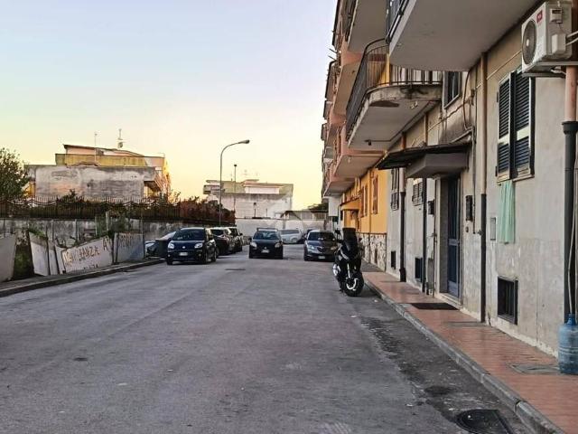 Terreno in vendita a Afragola, Campania