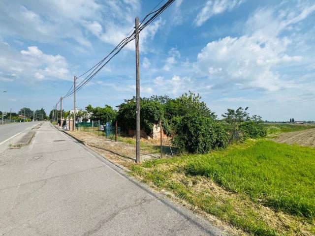 Terreno in vendita a Agna, Veneto