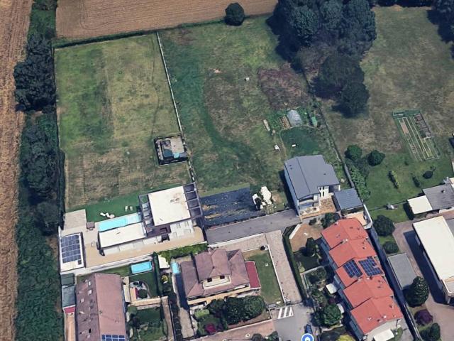 Terreno in vendita a Agrate Brianza, Lombardia