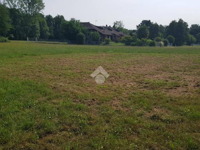 Terreno in vendita a Gattico-Veruno, Piemonte