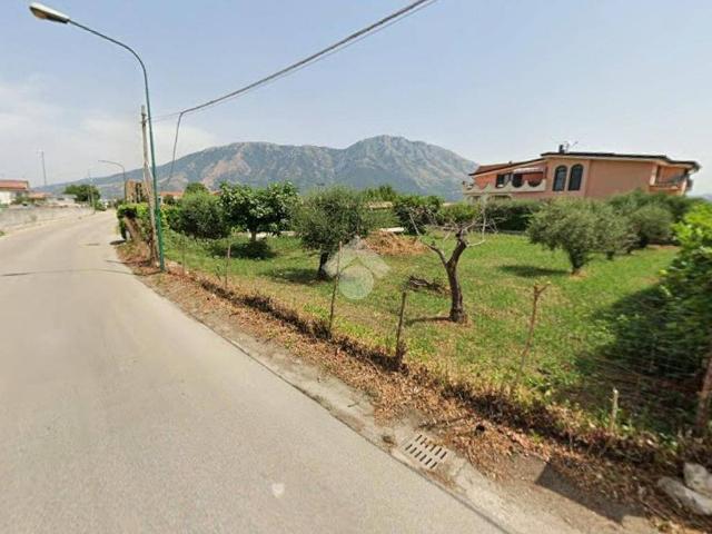 Terreno in vendita a Airola, Campania