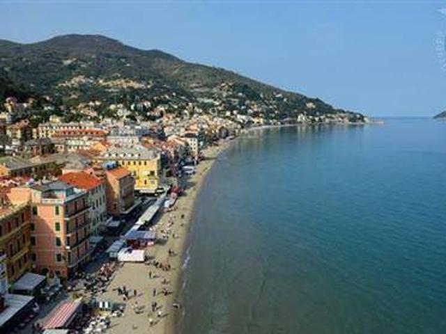 Terreno in vendita a Alassio, Liguria