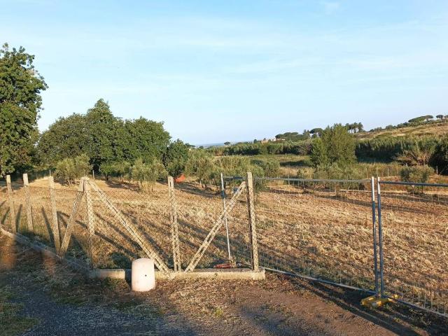 Terreno in vendita a Roma Capitale, Lazio