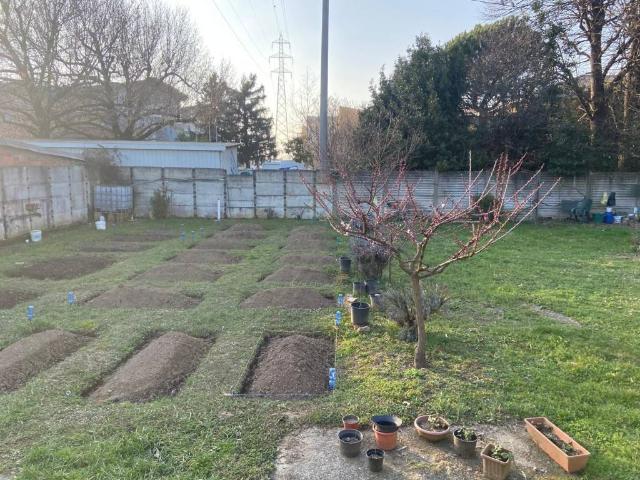 Terreno in vendita a Albano Sant'alessandro, Lombardia