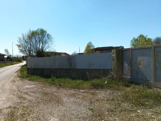 Terreno in vendita a Albaredo D'adige, Veneto