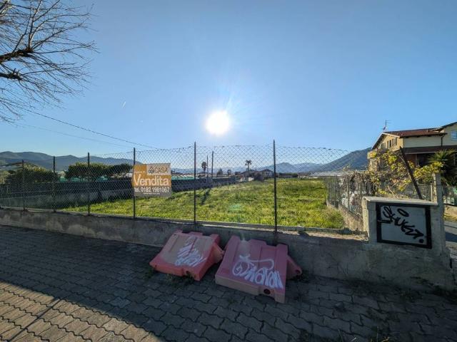 Terreno in vendita a Albenga, Liguria