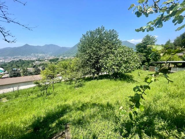 Terreno in vendita a Albino, Lombardia