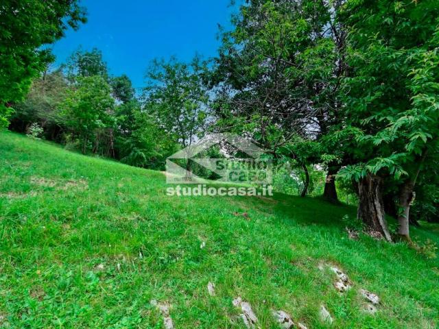 Terreno in vendita a Albino, Lombardia