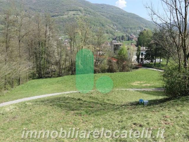 Terreno in vendita a Albino, Lombardia