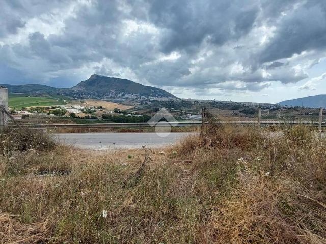 Terreno in vendita a Alcamo, Sicilia