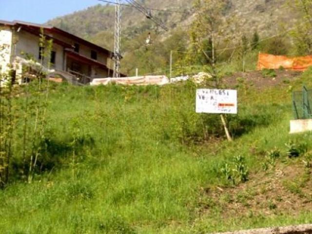 Terreno in vendita a Comunità Montana della Valle Brembana, Algua