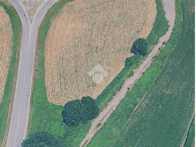 Terreno in vendita a Alzate Brianza, Lombardia