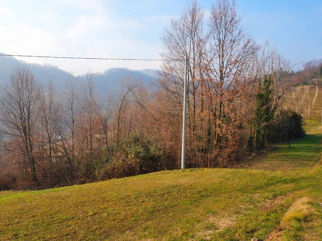 Terreno in vendita a Ambivere, Lombardia