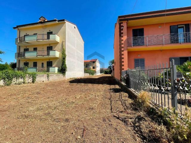 Terreno in vendita a Amorosi, Campania
