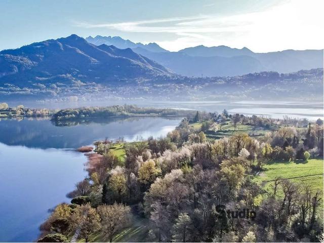 Palazzo in vendita a Annone Di Brianza, Lombardia
