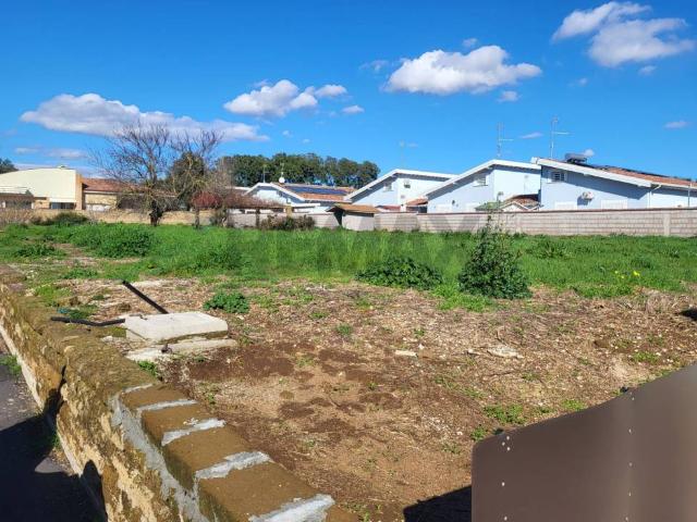 Terreno in vendita a Anzio Due, Roma Capitale
