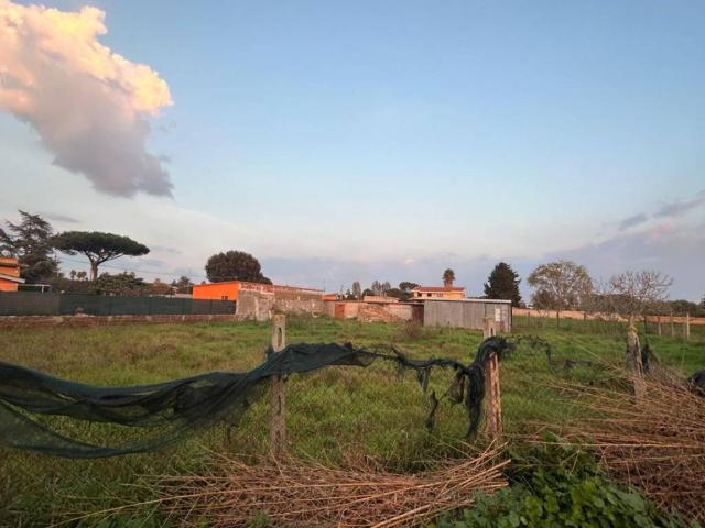Terreno in vendita a Roma Capitale, Lazio