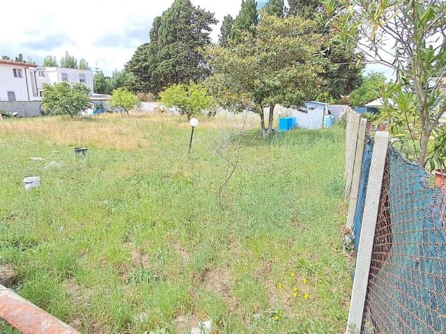 Terreno in vendita a Lavinio Stazione, Roma Capitale