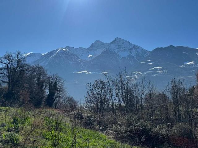 Terreno in vendita a Aosta