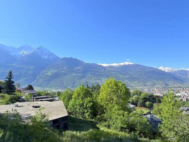 Terreno in vendita a Le Gotrau, Aosta