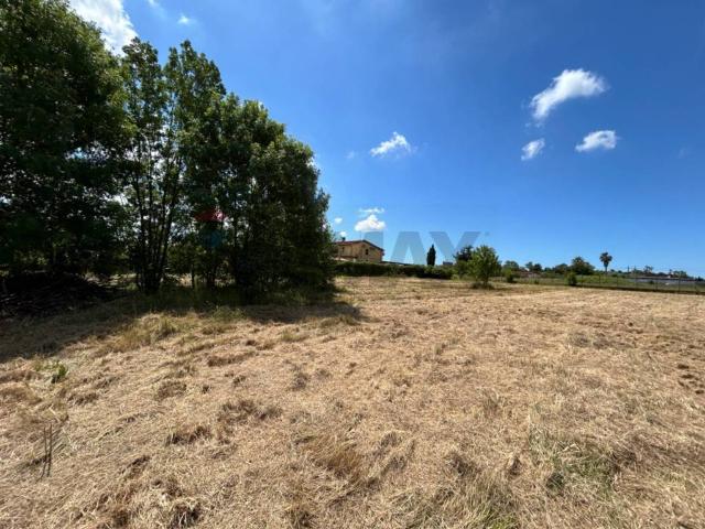 Terreno in vendita a Aprilia, Lazio