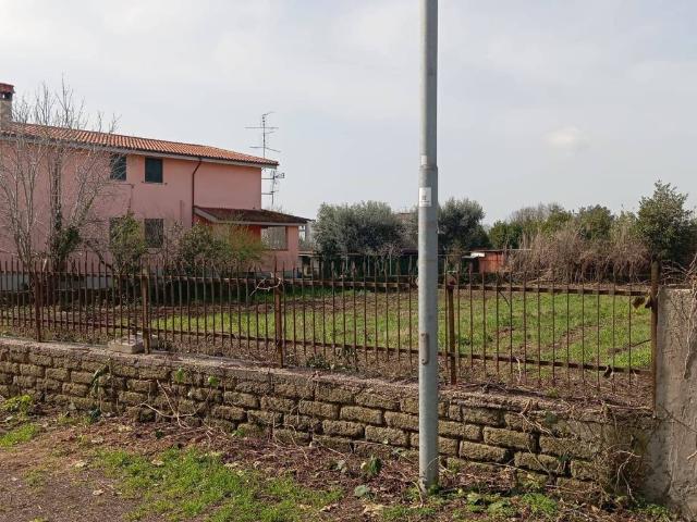 Terreno in vendita a Camilleri, Aprilia